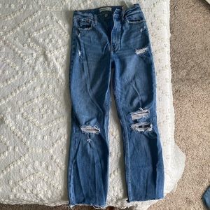 Abercrombie Ankle Straight Ultra High Rise Jeans
